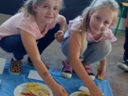 Rok szkolny 2023-2024 - 7 - Dzień Jabłka w Świetlicy Szkolnej